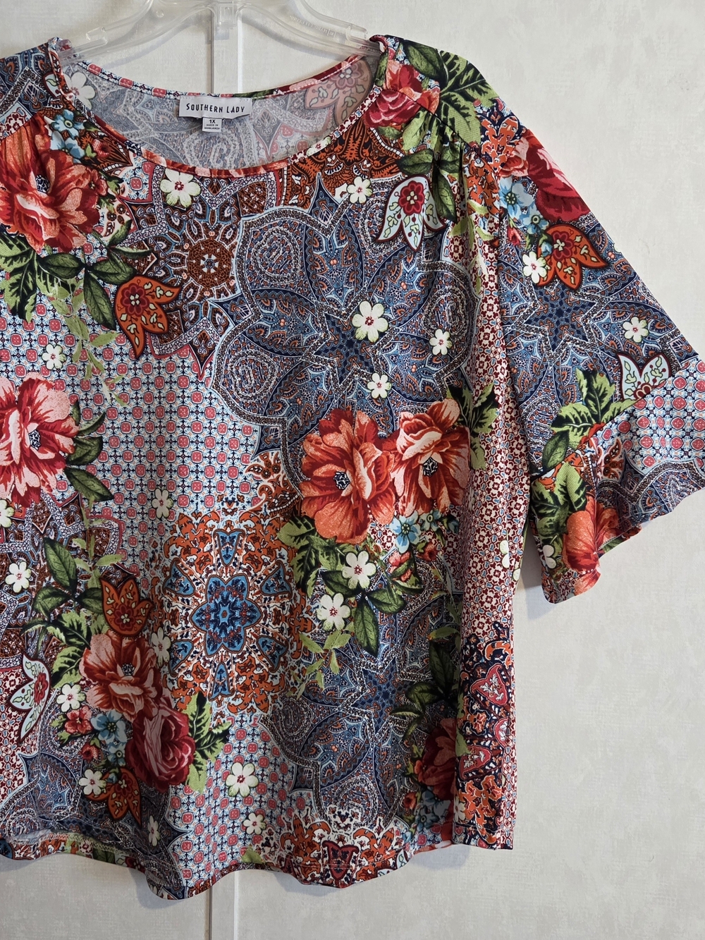 Southern Lady Boho Multicolor Floral Paisley Mandala Short Sleeve Top Size 1X